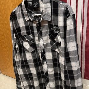 Harley Davidson long sleeve shirt.